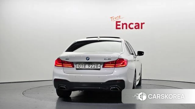 BMW 5 Series (G30) id 4385025 из Кореи 28