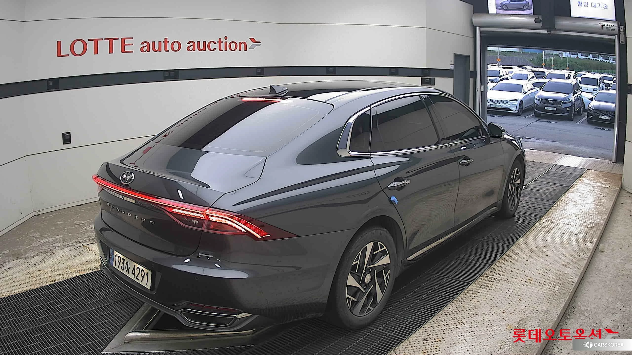 Hyundai Grandeur Hybrid id 4679270 из Кореи 30