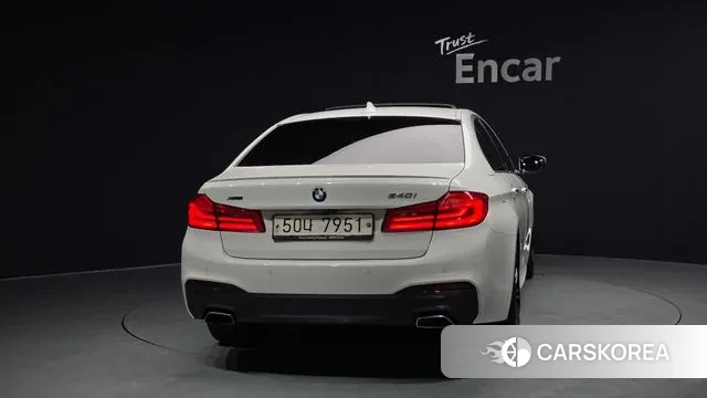 BMW 5 Series (G30) id 3687433 из Кореи 14