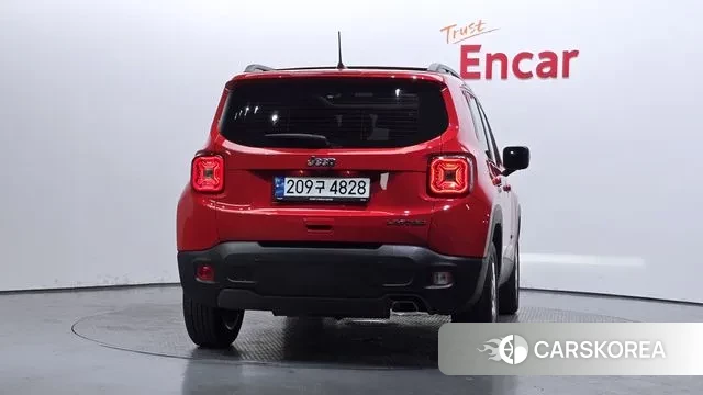 Jeep Renegade id 3003532 из Кореи 14