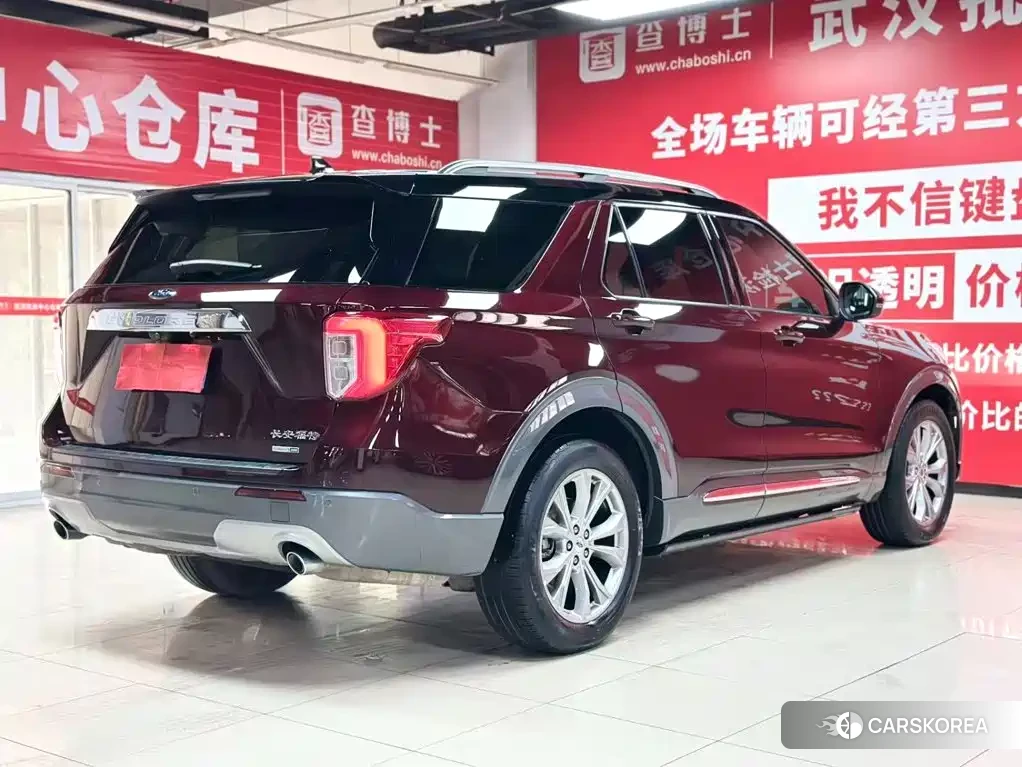 Ford Explorer 2021 Red/purple из Китая, фото 4