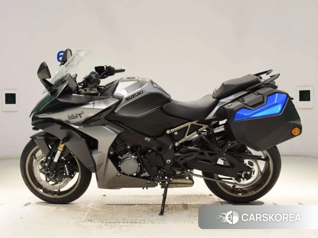 Проданный Suzuki GSX-S1000GT 2025 из Японии, фото 2