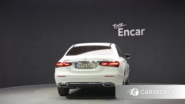 Mercedes-Benz E-Class W213 id 3681431 из Кореи 14