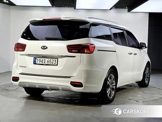 Kia The New Carnival id 4020522 из Кореи 14