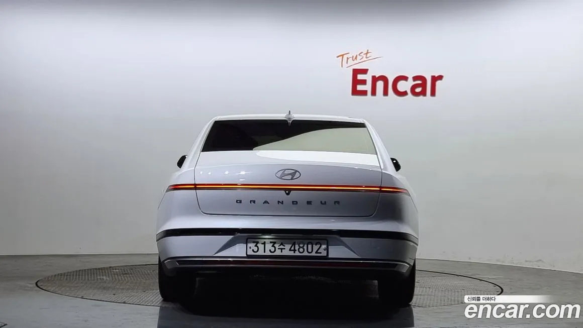 Hyundai Grandeur (GN7) id 1885967 из Кореи 14