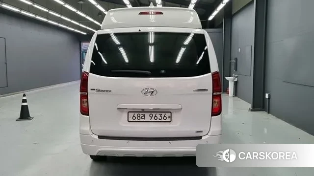 Hyundai The New Grand Starex id 3535926 из Кореи 12