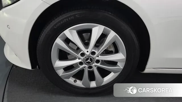 Mercedes-Benz C-Class W205 id 3656608 из Кореи 14