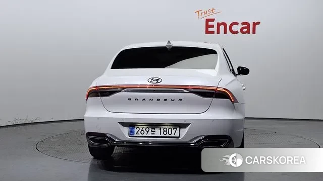 Hyundai The New Grandeur IG id 3100096 из Кореи 14