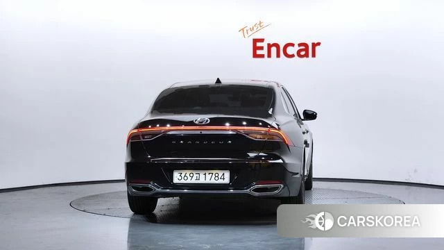 Hyundai The New Grandeur IG id 3859804 из Кореи 14