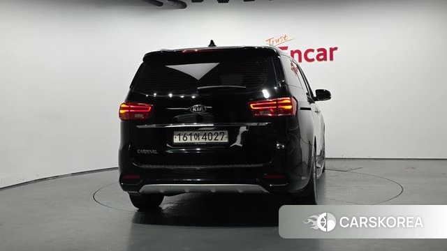 Kia The New Carnival id 4403535 из Кореи 14