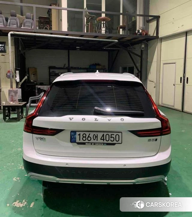 Volvo V90 Cross-Country 2022 Белый из Кореи, фото 4