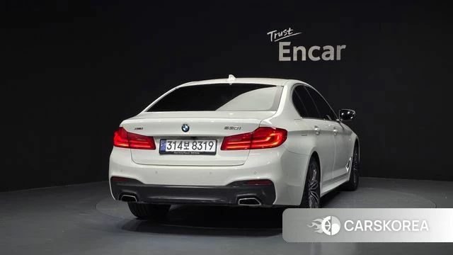 BMW 5 Series (G30) id 4872842 из Кореи 14