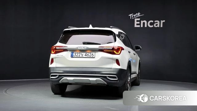 Kia Seltos id 4494827 из Кореи 14