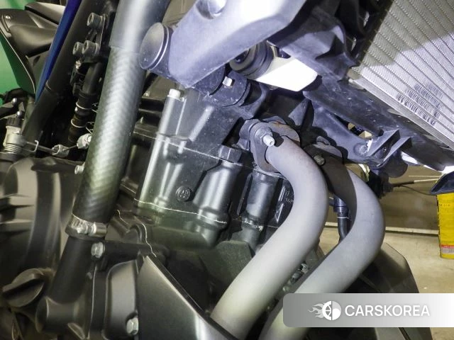 Engine photo