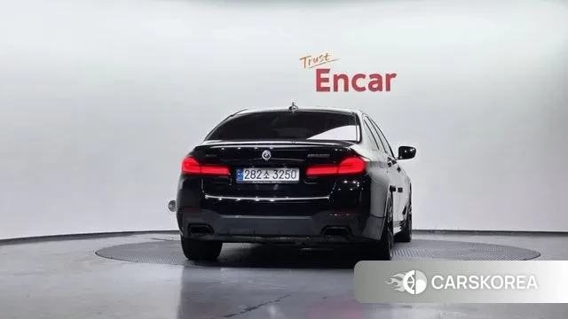 BMW 5 Series (G30) id 3598101 из Кореи 14