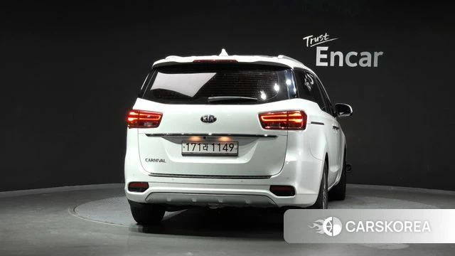 Kia The New Carnival id 4930950 из Кореи 28