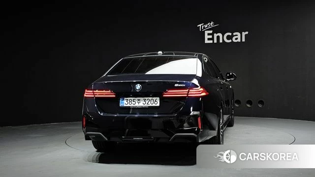 BMW 5 Series (G60) id 3921510 из Кореи 14