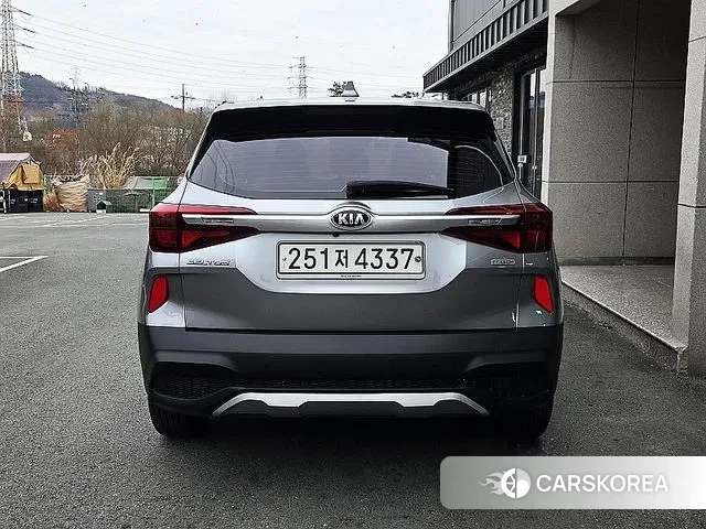 Kia Seltos id 3694975 из Кореи 12