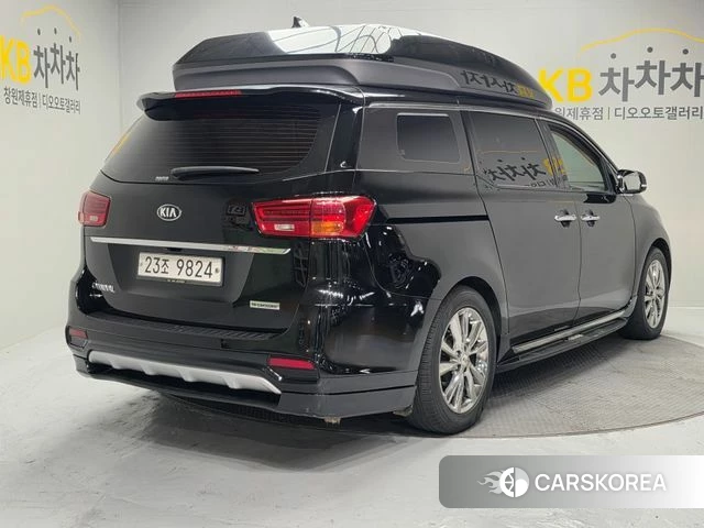Kia The New Carnival id 4765402 из Кореи 14