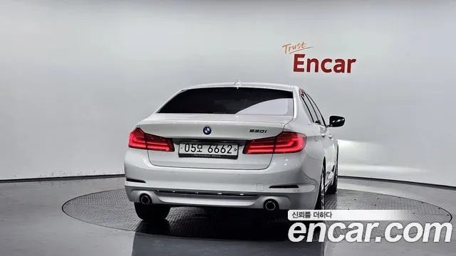 BMW 5 Series (G30) id 2912807 из Кореи 14