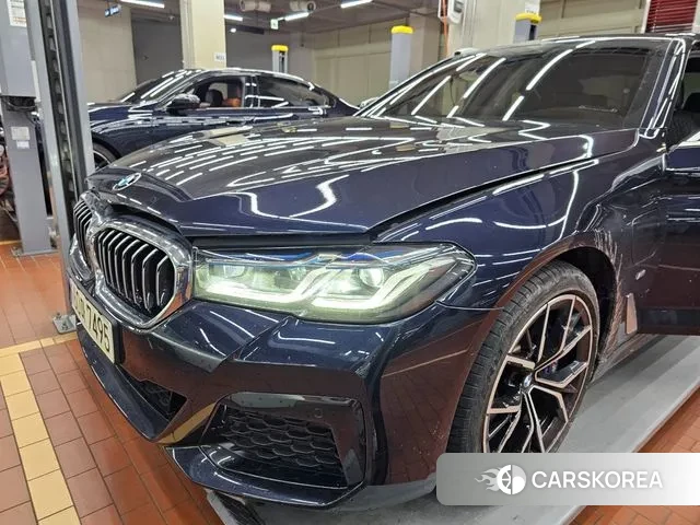 BMW 5 Series (G30) id 3054541 из Кореи 7