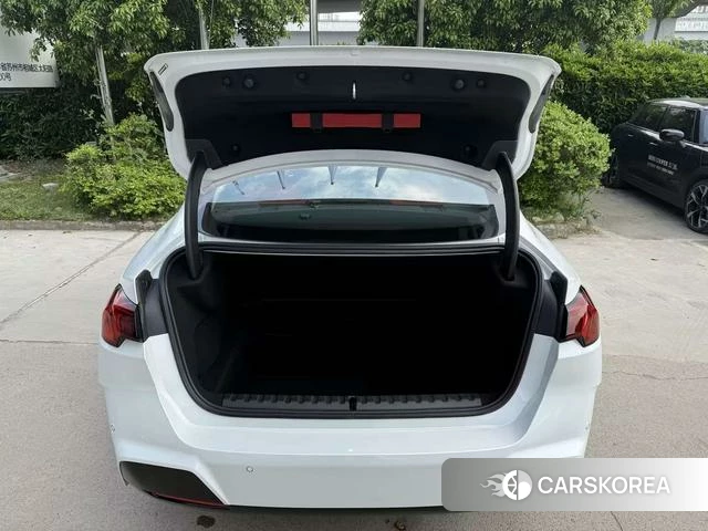 BMW 2 series id 4264898 из Китая 10