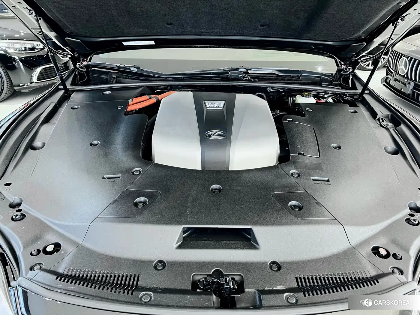 Lexus LS id 4589475 из Китая 20
