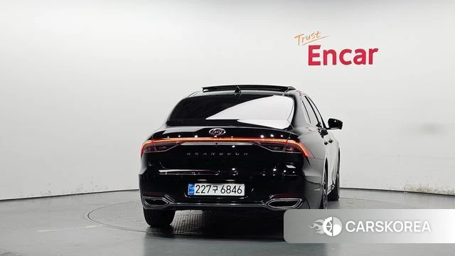 Hyundai The New Grandeur IG Hybrid id 4929231 из Кореи 14