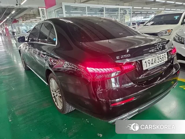 Mercedes-Benz E-Class W213 id 3348448 из Кореи 14