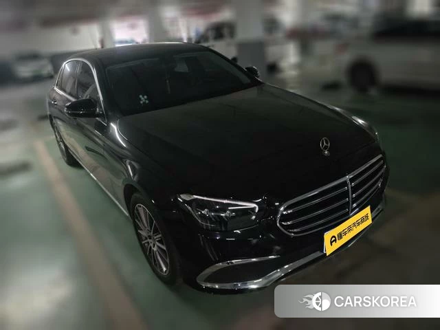 Mercedes-Benz E-class 2022 Черный из Китая, фото 4
