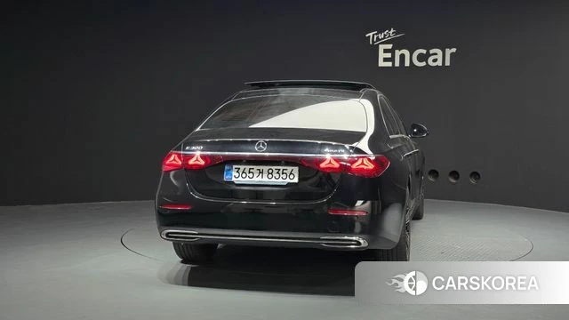 Mercedes-Benz E-Class W214 id 3963206 из Кореи 14