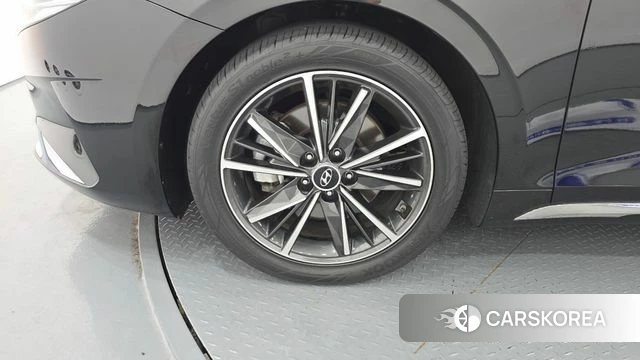 Hyundai The New Grandeur IG id 4716234 из Кореи 26