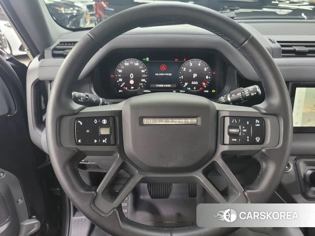 Land Rover Defender (L663) id 3963525 из Кореи 14