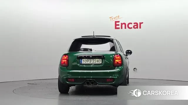 Mini Cooper S id 3433415 из Кореи 14