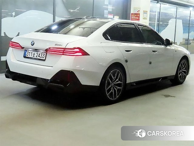 BMW 5 Series (G60) id 4349339 из Кореи 14