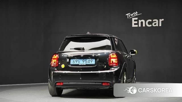 Mini Cooper Electric id 4194703 из Кореи 14
