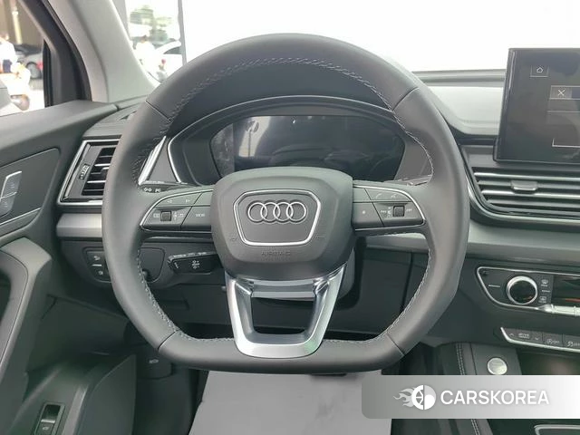 Audi Q5L id 4366014 из Китая 15