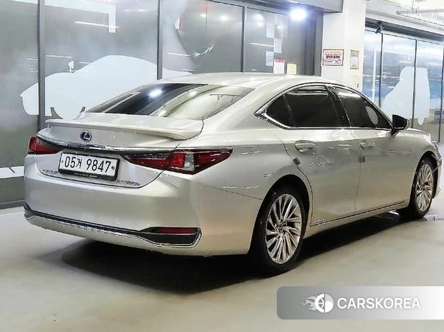 Lexus ES300h 7th generation id 4543183 из Кореи 14