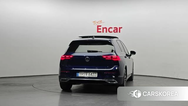 Volkswagen Golf 8th Generation id 3851980 из Кореи 14