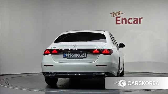 Mercedes-Benz E-Class W214 id 3745248 из Кореи 14