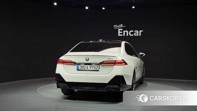 BMW 5 Series (G60) id 4442670 из Кореи 32