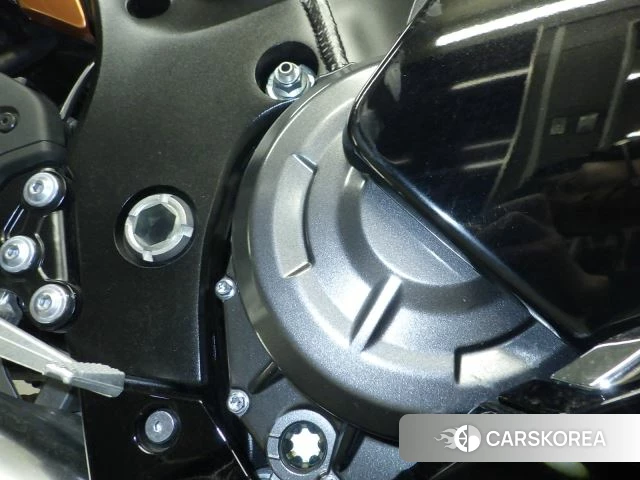 Engine photo