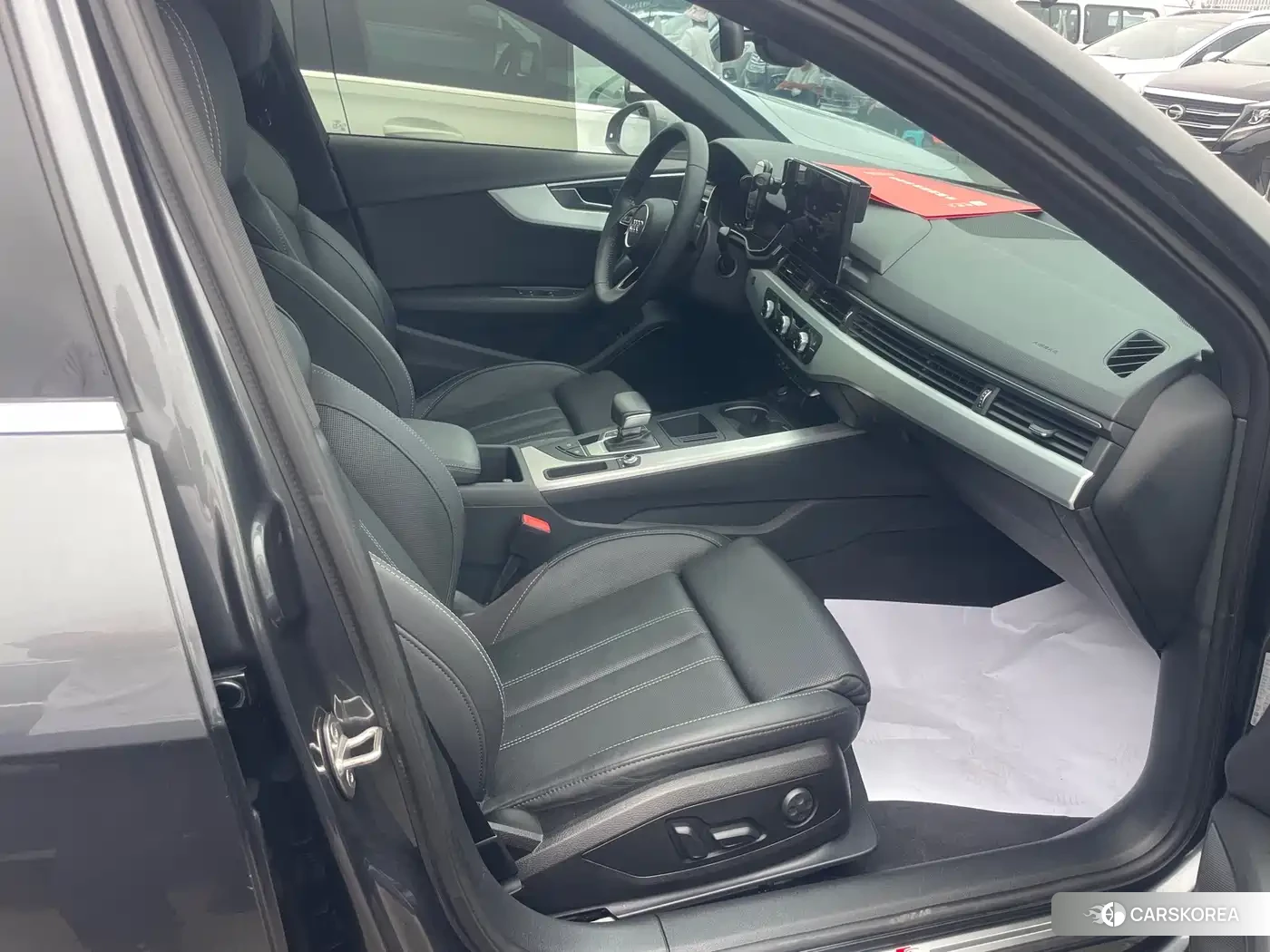 Audi A4L id 4576636 из Китая 8