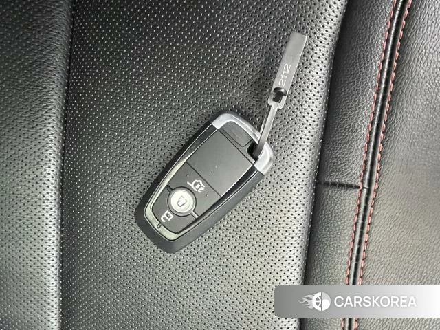 Ford Explorer id 4454020 из Китая 14