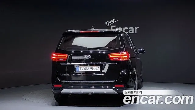 Kia The New Carnival id 2860487 из Кореи 14