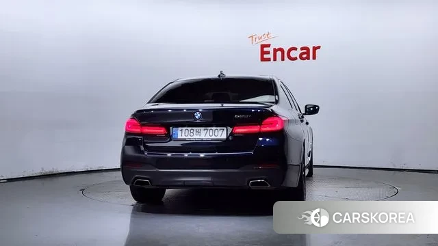 BMW 5 Series (G30) id 3032355 из Кореи 14