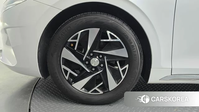 Hyundai The New Grandeur IG Hybrid id 4754921 из Кореи 25