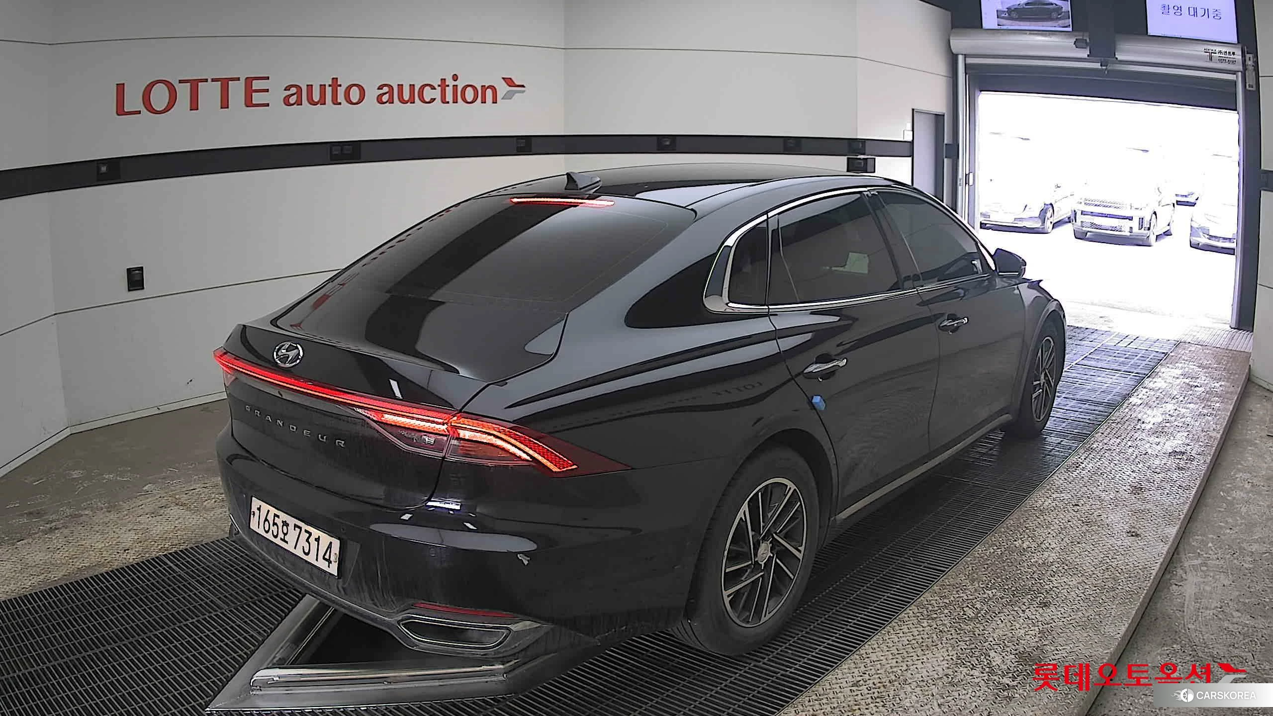 Hyundai Grandeur id 3888311 из Кореи 30