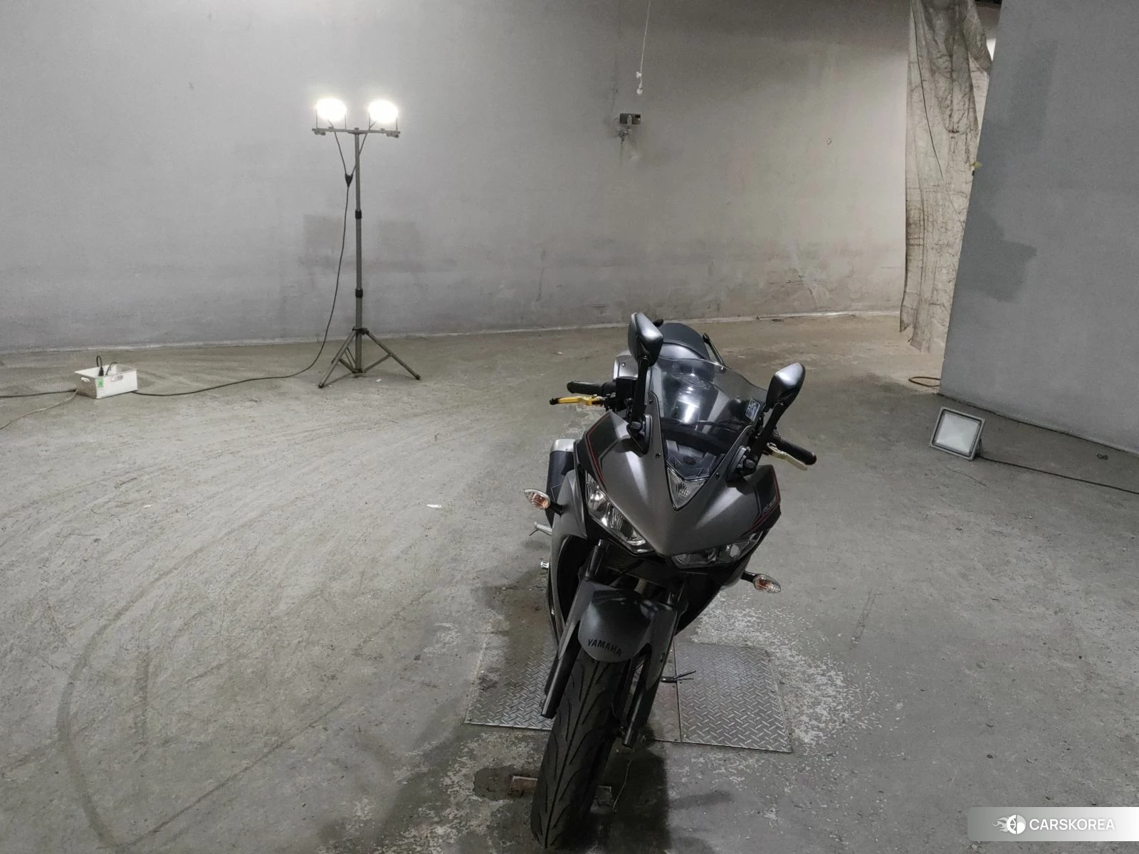 Yamaha YZF-R25 2016 из Японии, фото 4