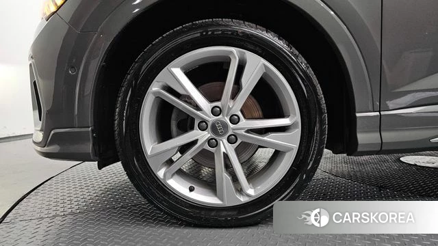 Audi Q3 (F3) id 4937031 из Кореи 26